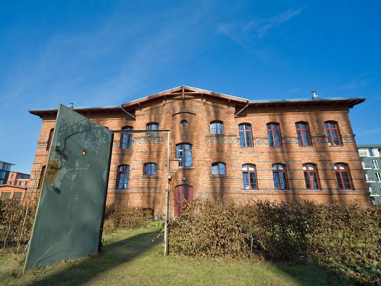 Übernachten im DDR-Gefängniskrankenhaus: "Das andere Haus VIII" macht Geschichte erlebbar.