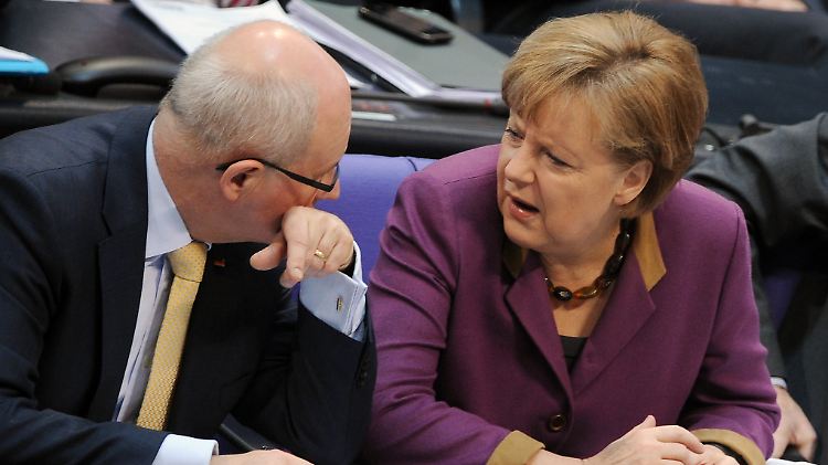 Auf Kurs: Angela Merkel und Volker Kauder.