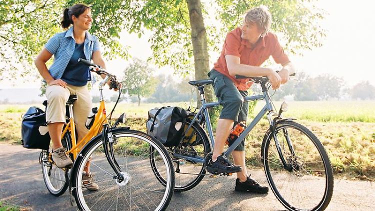 Auf die richtigen Maße kommt es an, damit das Radfahren auf Dauer gesund für den Rücken bleibt.