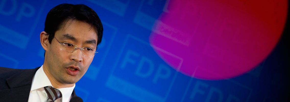 Rösler kann ein wenig Hoffnung schöpfen - zumindest nach letzten Forsa-Umfrage.