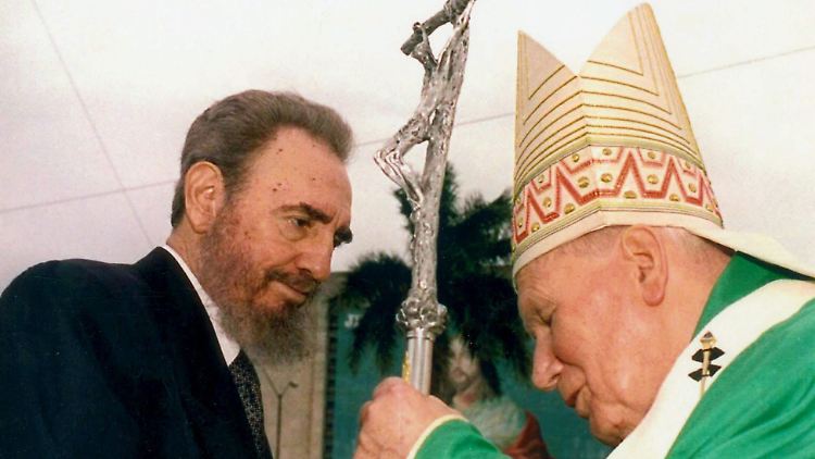 Fidel Castro traf schon einmal den Papst. 1998 war das aber nicht Benedikt XVI., sondern Johannes Paul II.