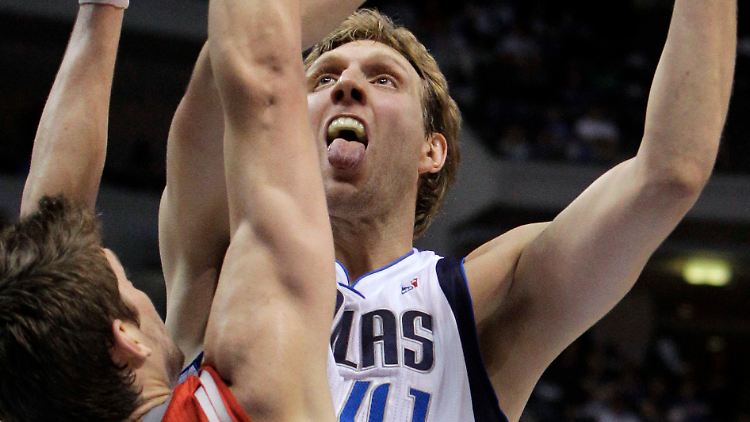 Auf Play-off-Kurs: Dirk Nowitzki und die Dallas Mavericks.