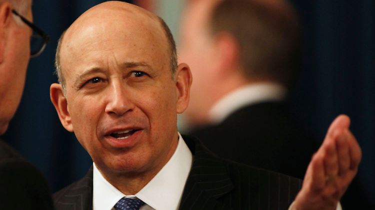 Niemand stößt Blankfein von seinem Thron. 