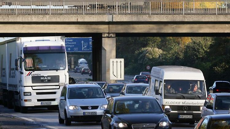 Dieses Urteil dürfte viele Studenten freuen: Die Fahrtkosten zur Hochschule lassen sich künftig voll von der Steuer absetzen.