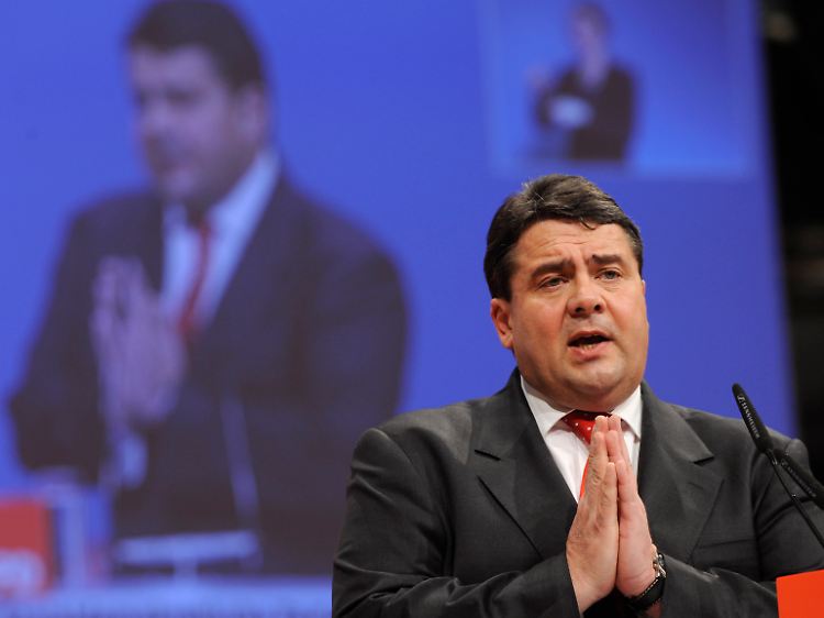Gabriel leistete Abbitte für vergangene Fehler und schwor die Genossen auf den Kampf um die Mitte ein.