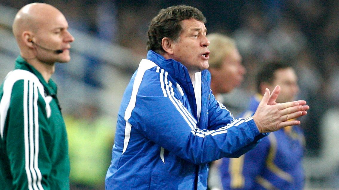 Gut war das nicht: Otto Rehhagel beimn Spiel in Athen gegen die Ukraine.