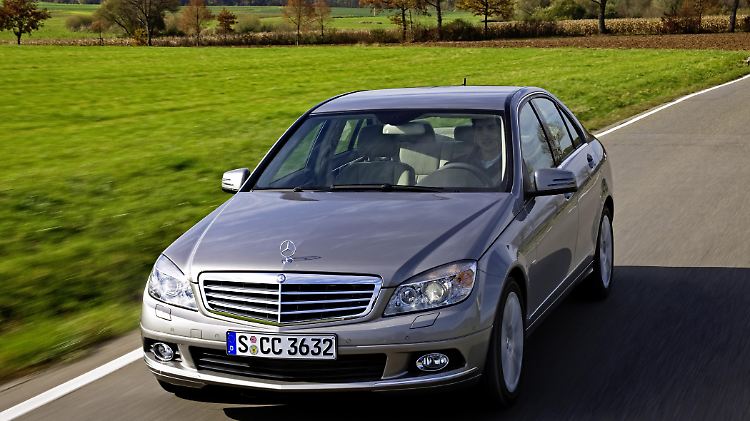 MercedesC350CGI290312.jpg