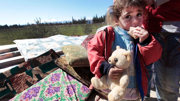Keine Nahrung, kein Zugang zu Nahrung.: Die Lage spitzt sich für viele Menschen in Syrien derzeit zu. Die ersten Konvois mit Hilfsmitteln sind bereits eingetroffen.