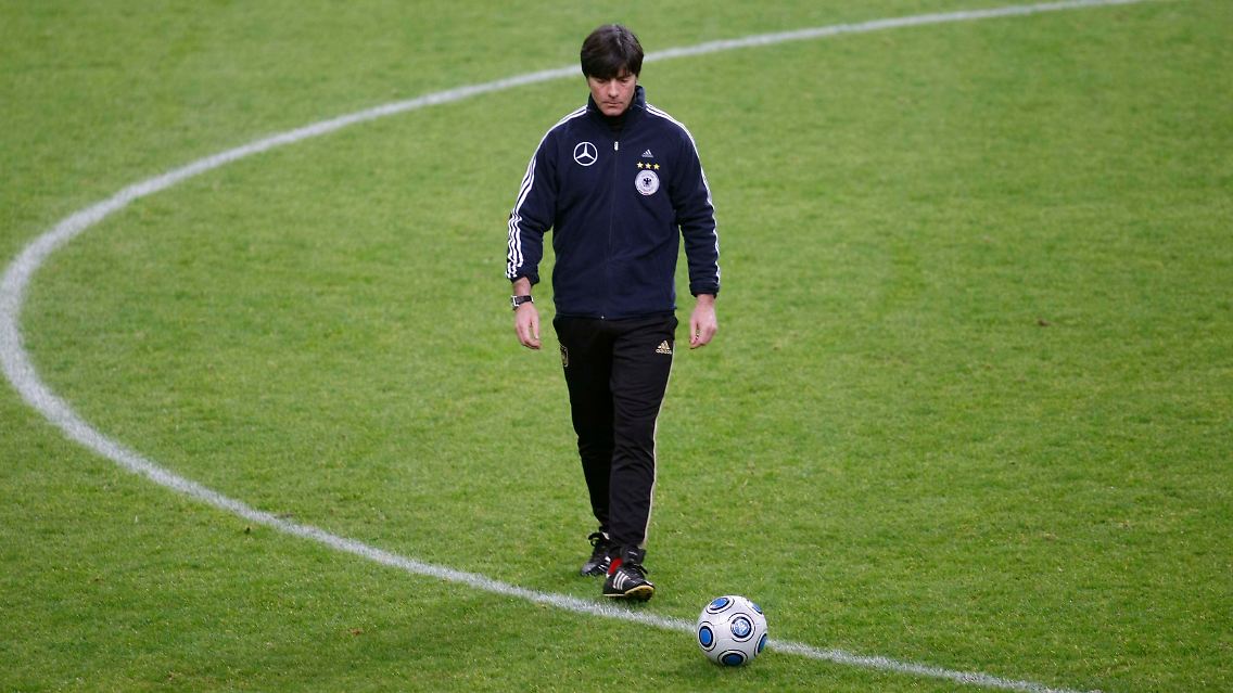 Jogi Löw verlängert mit dem DFB - zumindest mündlich.