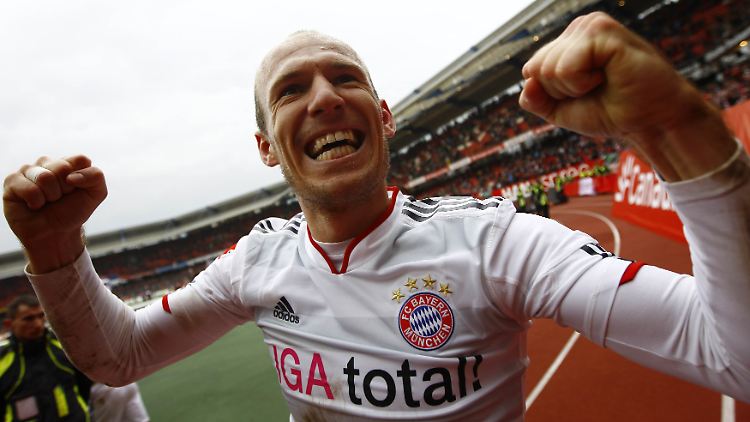 Robben lässt die Bayern jubeln.