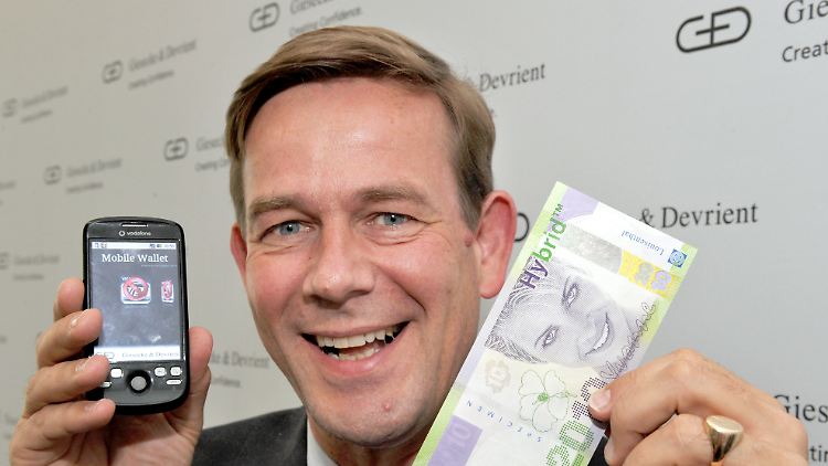 "Wie die Pläne im Apple-Umfeld aussehen, wissen wir nicht": G&D-Chef Karsten Ottenberg.