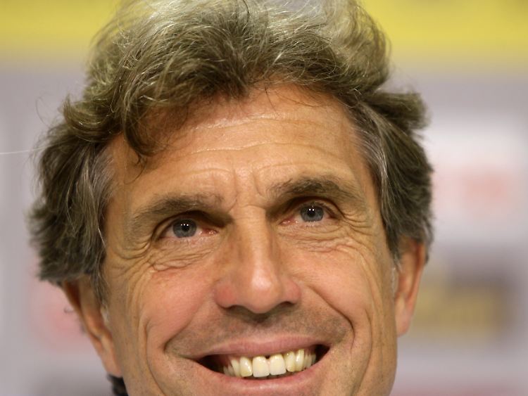 Trainer Adrion dürfte sich über den Kantersieg seiner Mannschaft freuen.