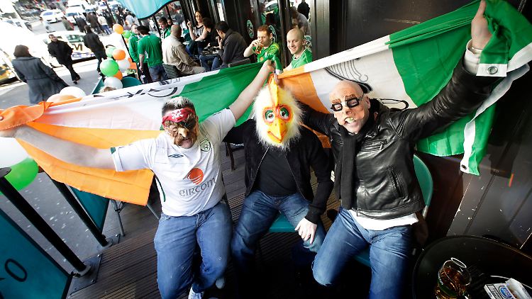 25.000 Iren wollen ihr Team in Paris zur WM schreien.
