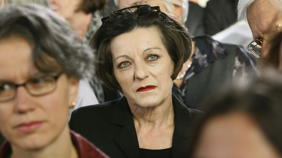 Herta Müller bei der Verleihung des Friedenspreises des Börsenvereins des Deutschen Buchhandels an Claudio Magris in der Paulskirche in Frankfurt.