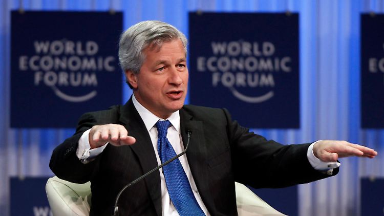 JP-Morgan-Chef Dimon: Immer schön den Ball flach halten.