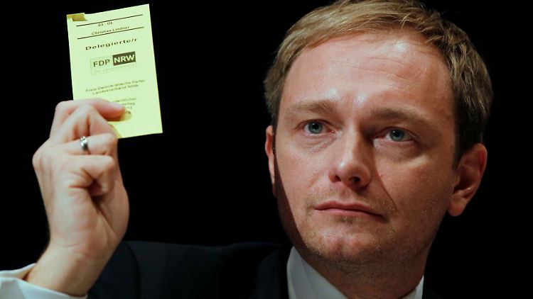 Christian Lindner rührt die Werbetrommel für die FDP. Erklärtes Ziel: Bei der Wahl am 13. Mai wieder in den NRW-Landtag einziehen.