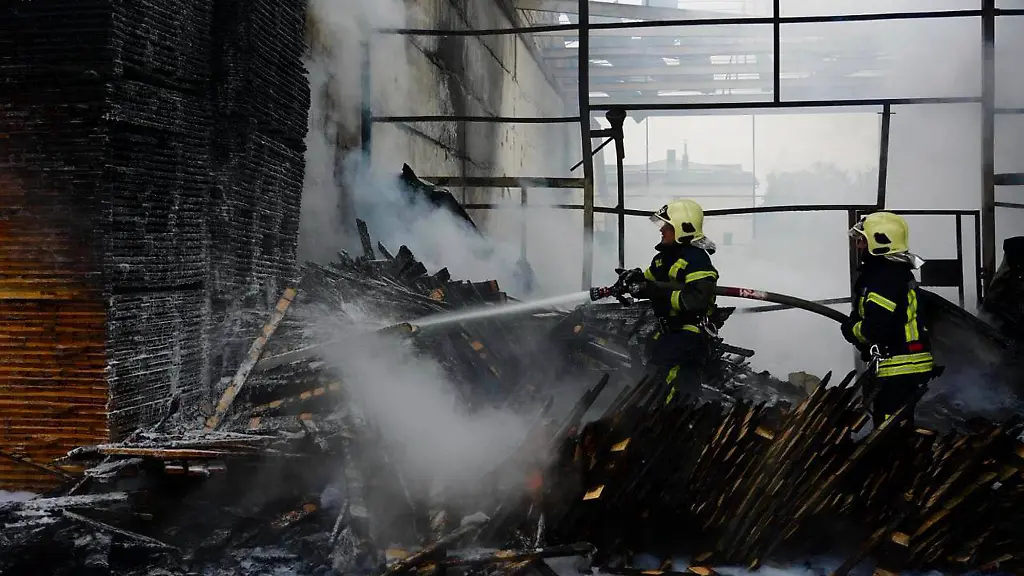 0908ec8bbff2b62ae8c0de574ebf1c75