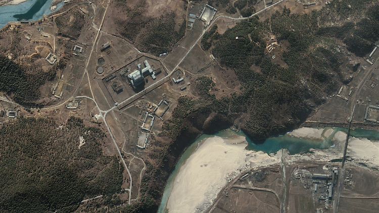 Ein Blick auf das Zentrum des nordkoreanischen Atomprogramms: In Yongbyon entsteht ein Kernkraftwerk.
