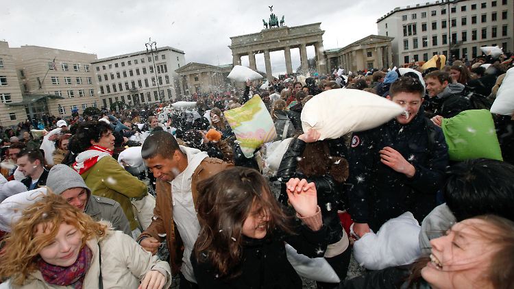 Eine friedliche Schlacht: Von Verletzungen berichtete die Polizei nicht.