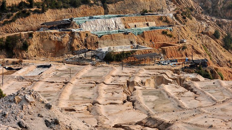 Steine des Anstoßes: Seltene Erden in einer in einer Mine in Ganxian.