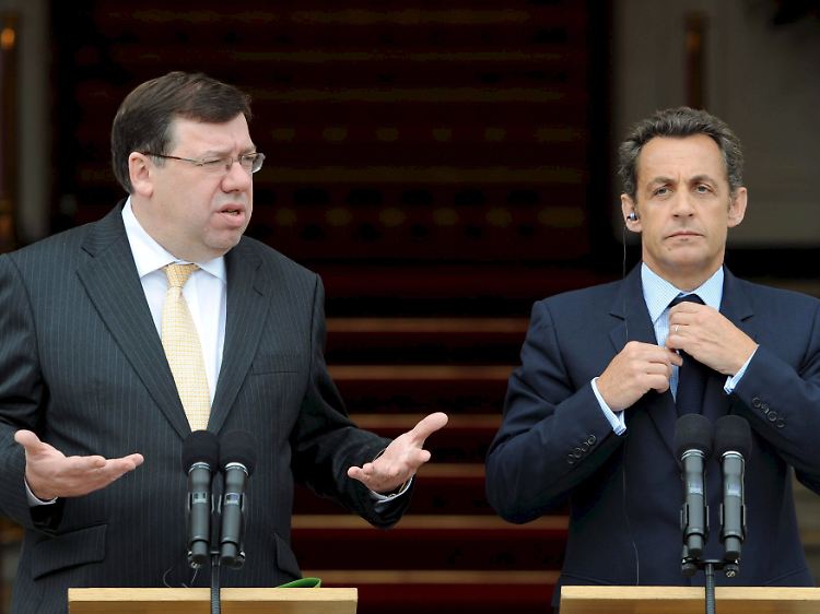 Nicolas Sarkozy und Irlands Premier Brian Cowen bei einem Treffen im Juli 2008.