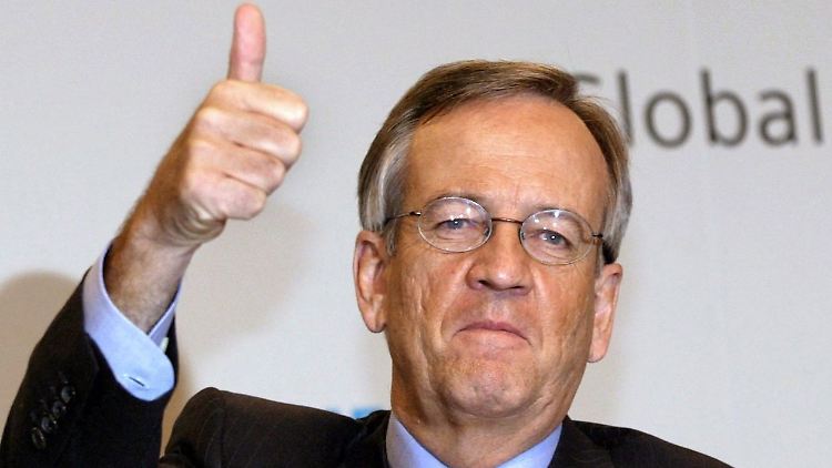 Daumen hoch für den neuen Job.