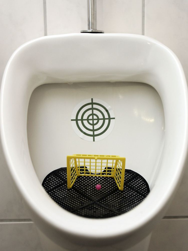 toilette_tor.jpg