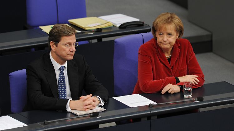 Merkel und Westerwelle müssen um ihr Wachstumsprogramm bangen.