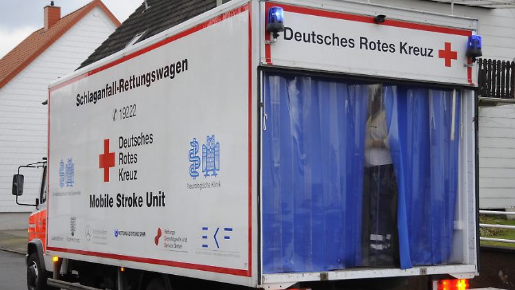 In wenigen Minuten können diese Spezialrettungswagen Schlaganfallpatienten in Berlin und Homburg erreichen.