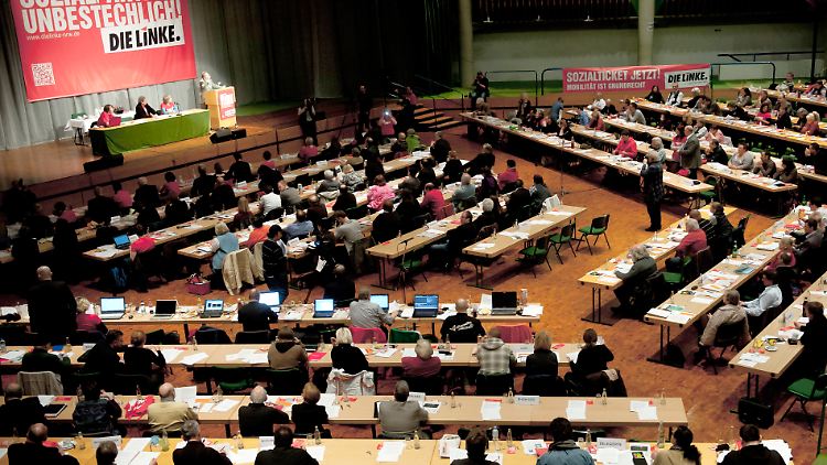 Der Parteitag der Linken findet erst im Juni, also nach den Landtagswahlen in Nordrhein-Westfalen und Schleswig-Holstein, statt.