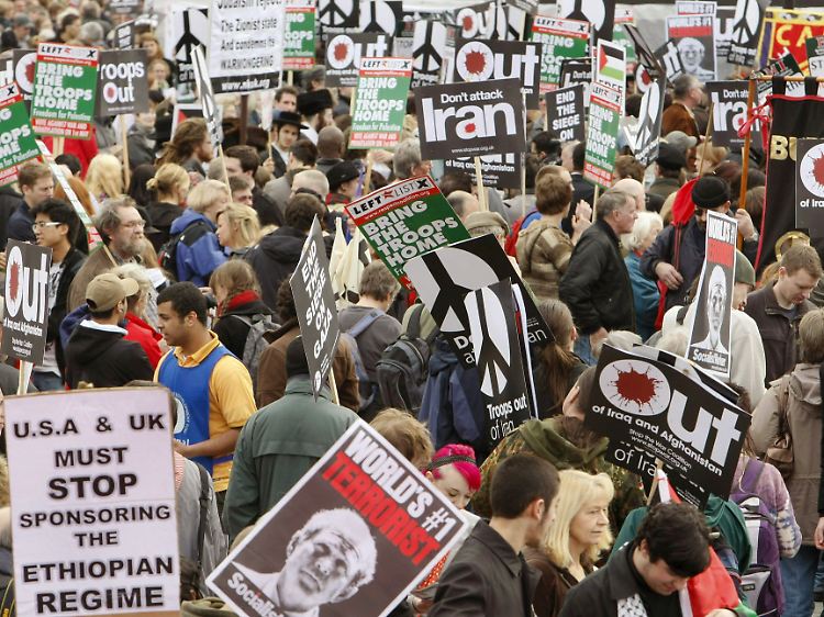 Tausende Briten fordern 2008 den Rückzug aus dem Irak-.