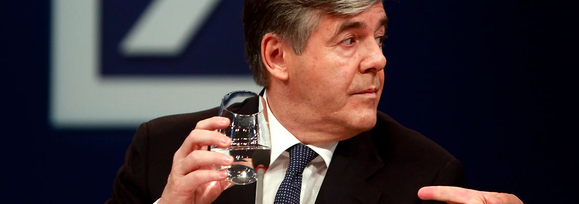 Ackermann geht, die Deutsche Bank verändert sich.