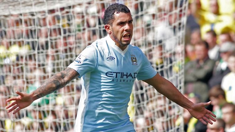 Dreimal erfolgreich: Carlos Tevez spielt nach seiner Begnadigung wieder begnadet auf.