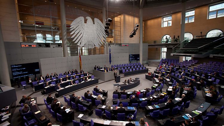 Der "Maulkorb"-Erlass löste umgehend heftige Proteste aus.