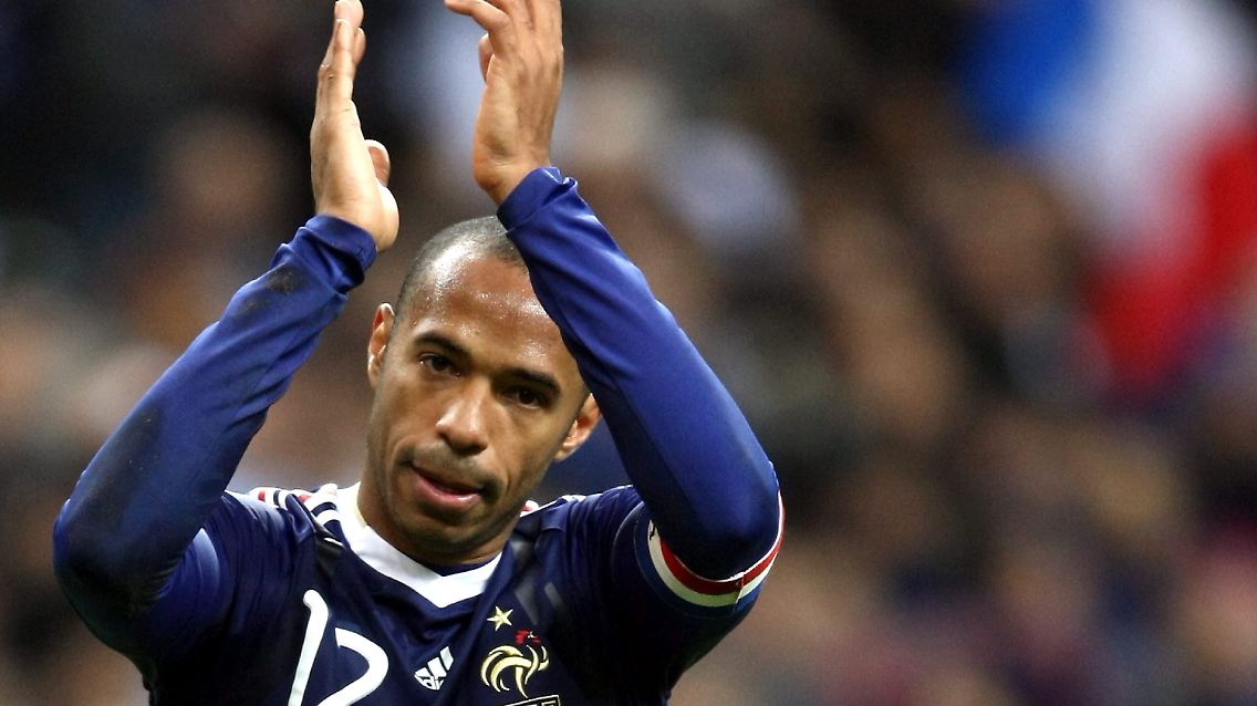 Applaus: Thierry Henry hat Frankreich mit einem Handspiel den Weg zur Fußball-WM geebnet.