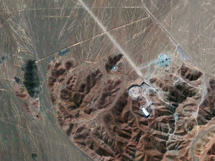 Der Westen beobachtet die iranischen Atomanlagen - wie diese in Qom - vom All aus.