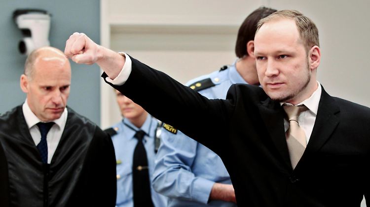 Breivik provoziert und erkennt das Gericht nicht an, weil Norwegen den "Multikulturalismus unterstützt".