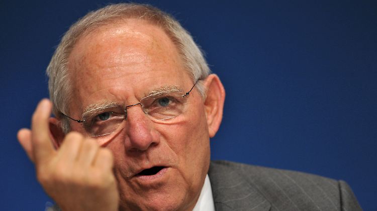 Finanzminister Schäuble wird auch in diesem Jahr weniger Geld mit der Bankenabgabe einnehmen als geplant.