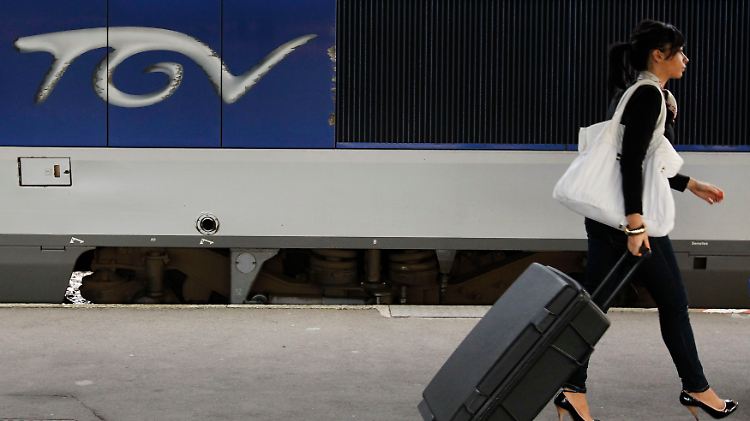 Wettstreit mit Hochgeschwindigkeitszügen: Im regulären TGV geht es enger zu als in einem ICE.