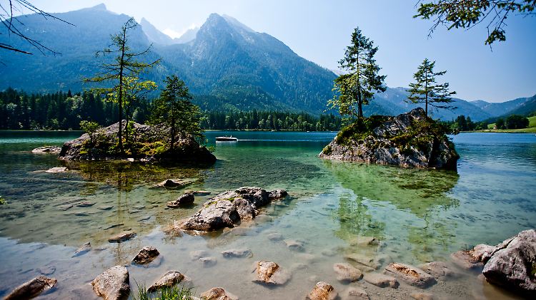 Verstecktes Idyll: Die Touristenmassen besuchen den Königssee. Am wenige Kilometer entfernten Hintersee fahren die meisten Urlauber nur vorbei.