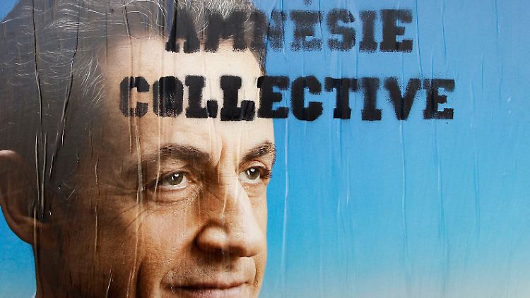 Sarkozy wird laut Umfragen  bei der Stichwahl am 6. Mai gegen Hollande verlieren