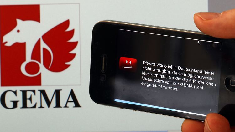 Youtube und Gema sehen sich beide als Sieger. So lange sie sich nicht einigen, sind die Nutzer auf jeden Fall die Verlierer.