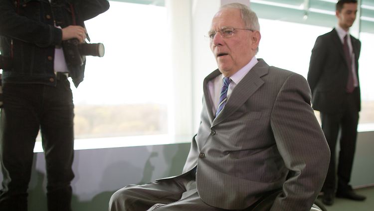 Wolfgang Schäuble lobt die spanischen Reformbemühungen.