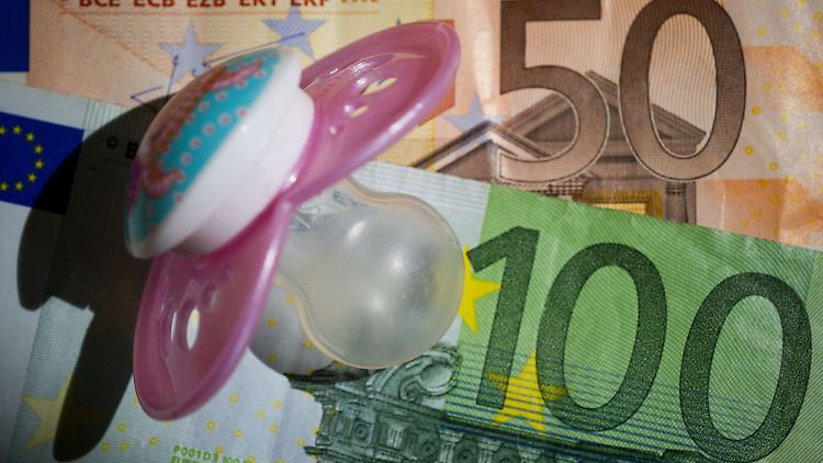 Der Streit ums das Betreuungsgeld belastet die Regierungskoalition mehr als gedacht.