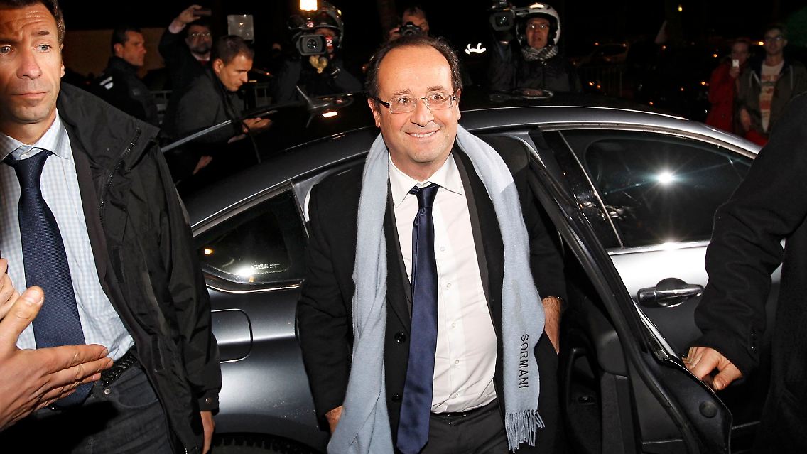 2012-04-22T231839Z_01_GON20_RTRMDNP_3_FRANCE-ELECTION.JPG3989432972214160847.jpg
