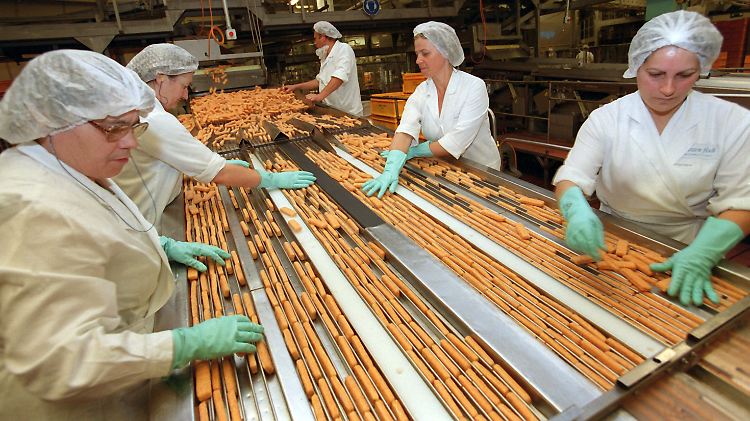Fischstäbchenproduktion bei Iglo