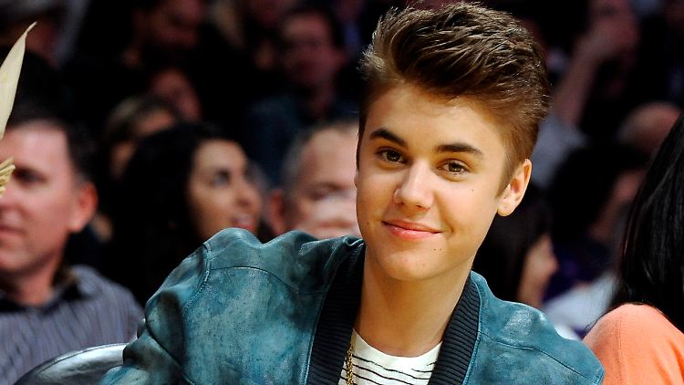 Justin Bieber ist 18 Jahre alt. Und natürlich noch immer total süß.