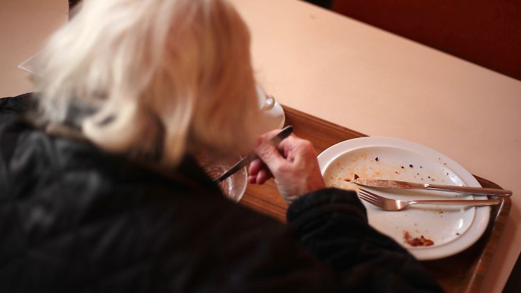 Prekäre Beschäftigung, Erwerbslücken, demografischer Wandel: Die Niedrigrente kommt.