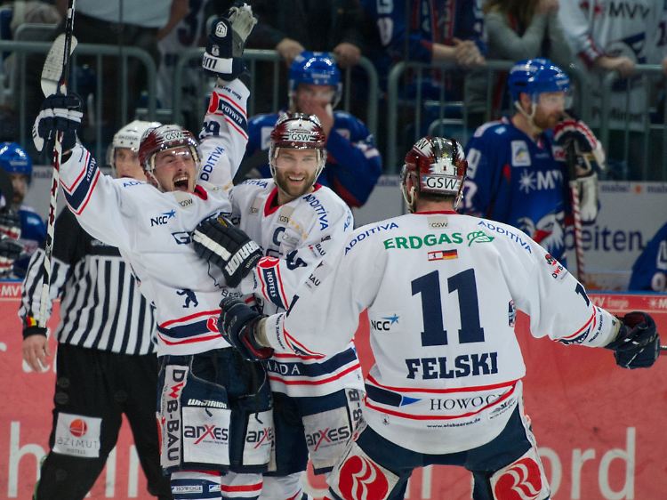 Selbst für den ewigen Eisbären Felski war das dramatische Comeback in Mannheim ein Novum: "Es macht einfach Spaß mit dieser geilen Mannschaft."
