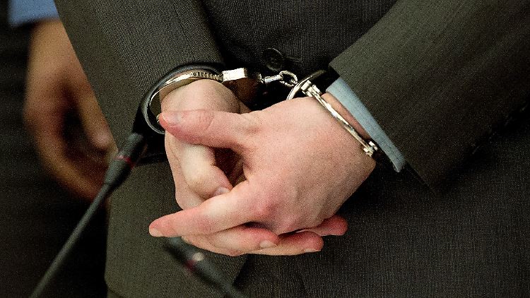 Mit dem Eingesperrtsein hat der Attentäter von Oslo weniger Probleme als damit, für verrückt erklärt zu werden.